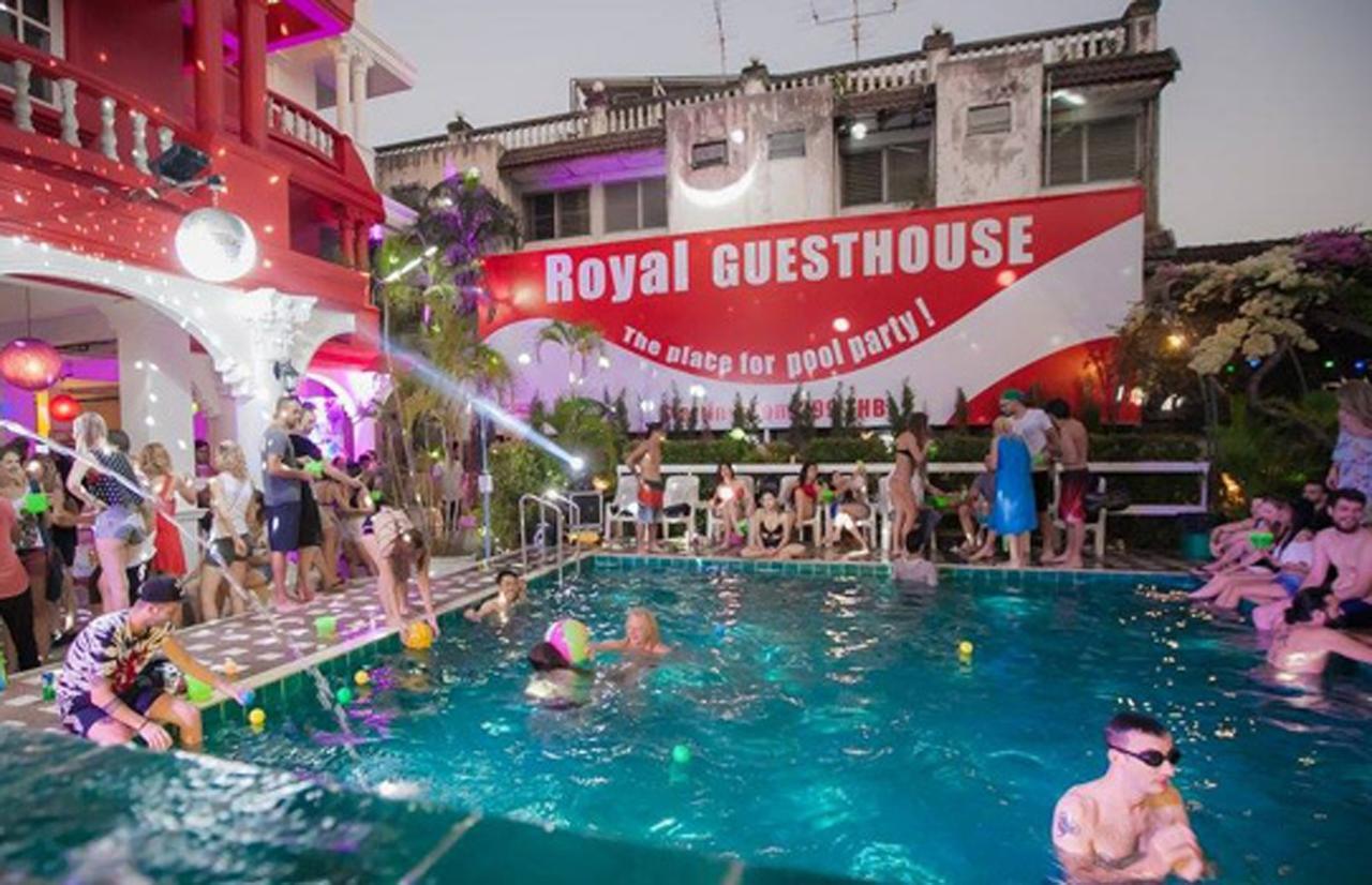 The Royal Guest House Чиангмай Экстерьер фото